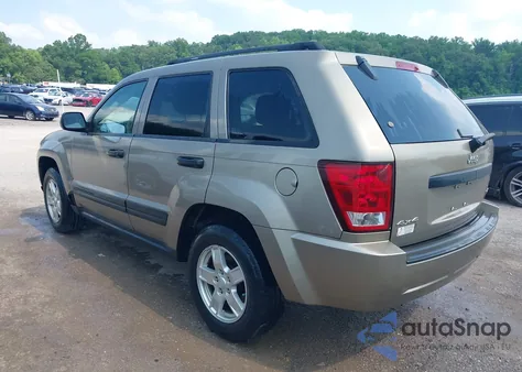 2005 Jeep Grand Cherokee Laredo z USA, uszkodzony, nr VIN 1J4GR48K05C719069